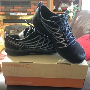 BRAND NEW Merrill Bare Access Arc 3